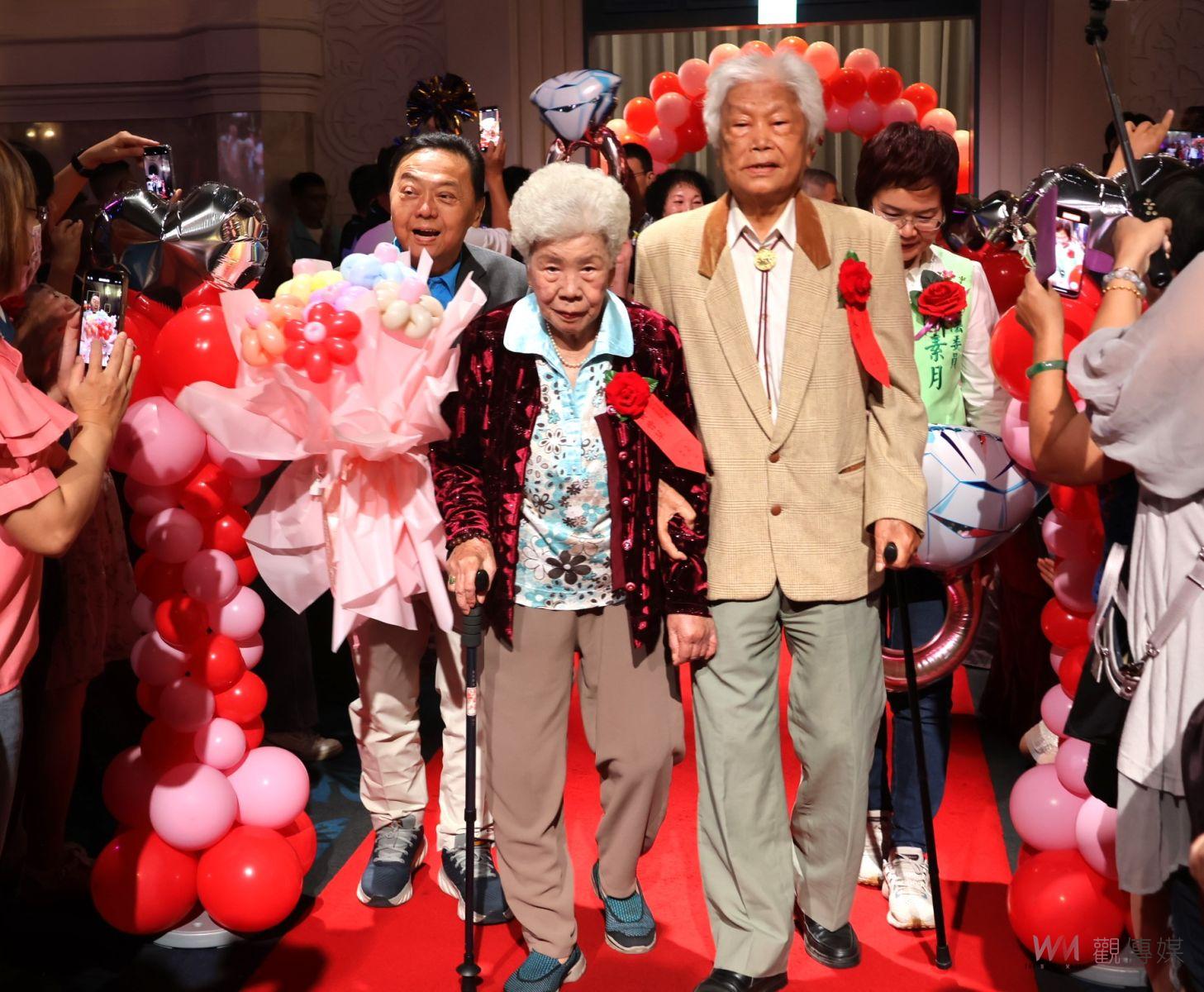 （有影片）／員林市公所舉辦金婚、鑽石婚、白金婚表揚　369對牽手走紅毯 - https://www.watchmedia01.com