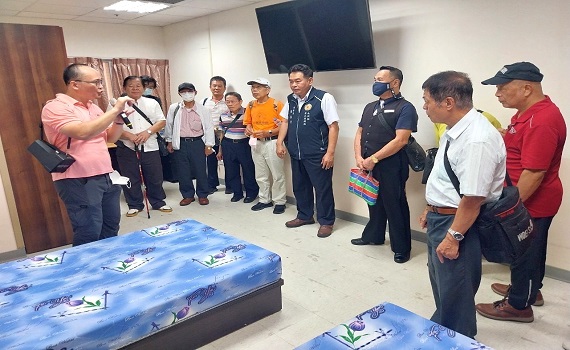 南投縣榮服處偕轄區榮民眷參訪雲林榮家暨參與榮民節園遊會市集 - https://www.watchmedia01.com