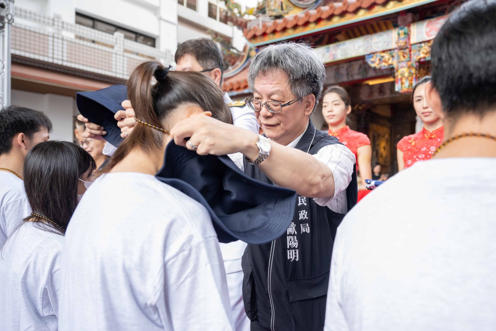 舞動成年開創新篇章 中市祈福成年禮青年學子加冠「轉大人」 - https://www.watchmedia01.com