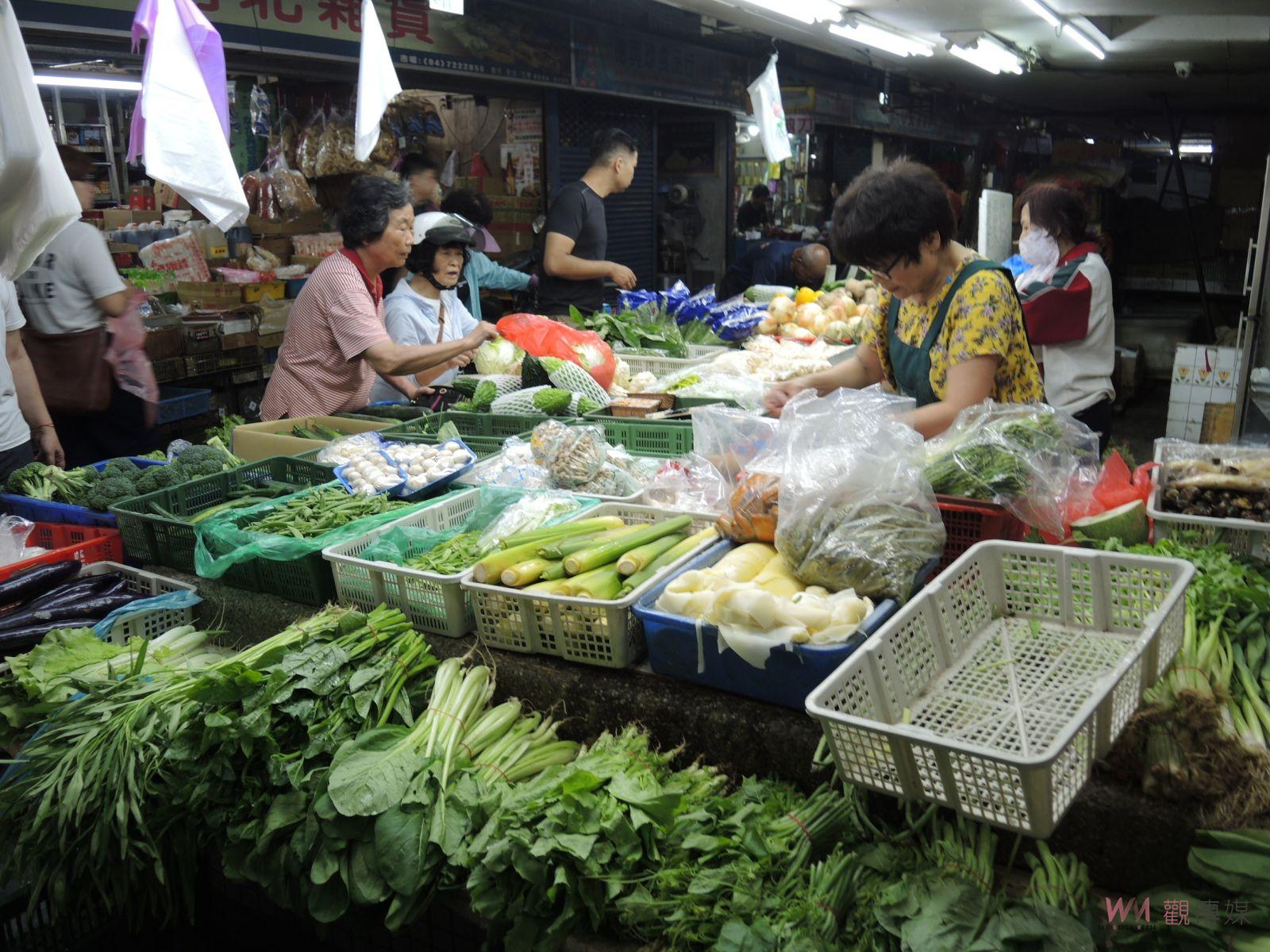 （有影片）／颱風襲台菜價波動 彰化溪湖果菜市場高麗菜略漲 - https://www.watchmedia01.com
