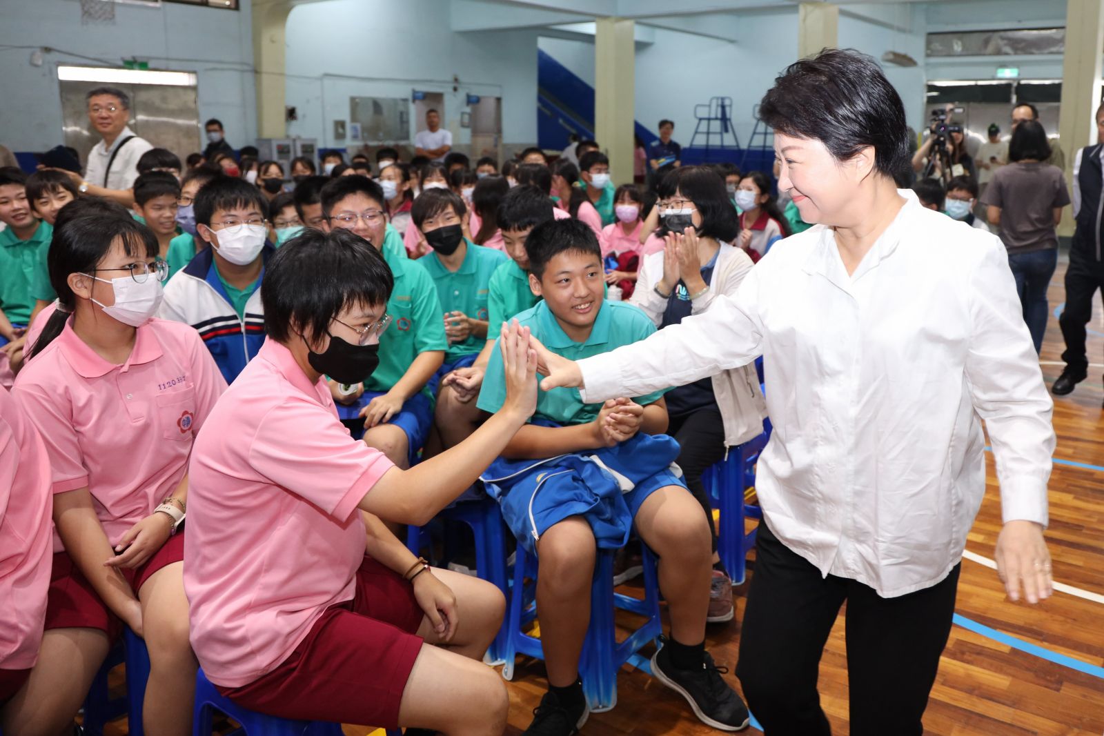 1.6億重建清水國中新校舍落成 盧秀燕：教育不能等也不能省！ - https://www.watchmedia01.com