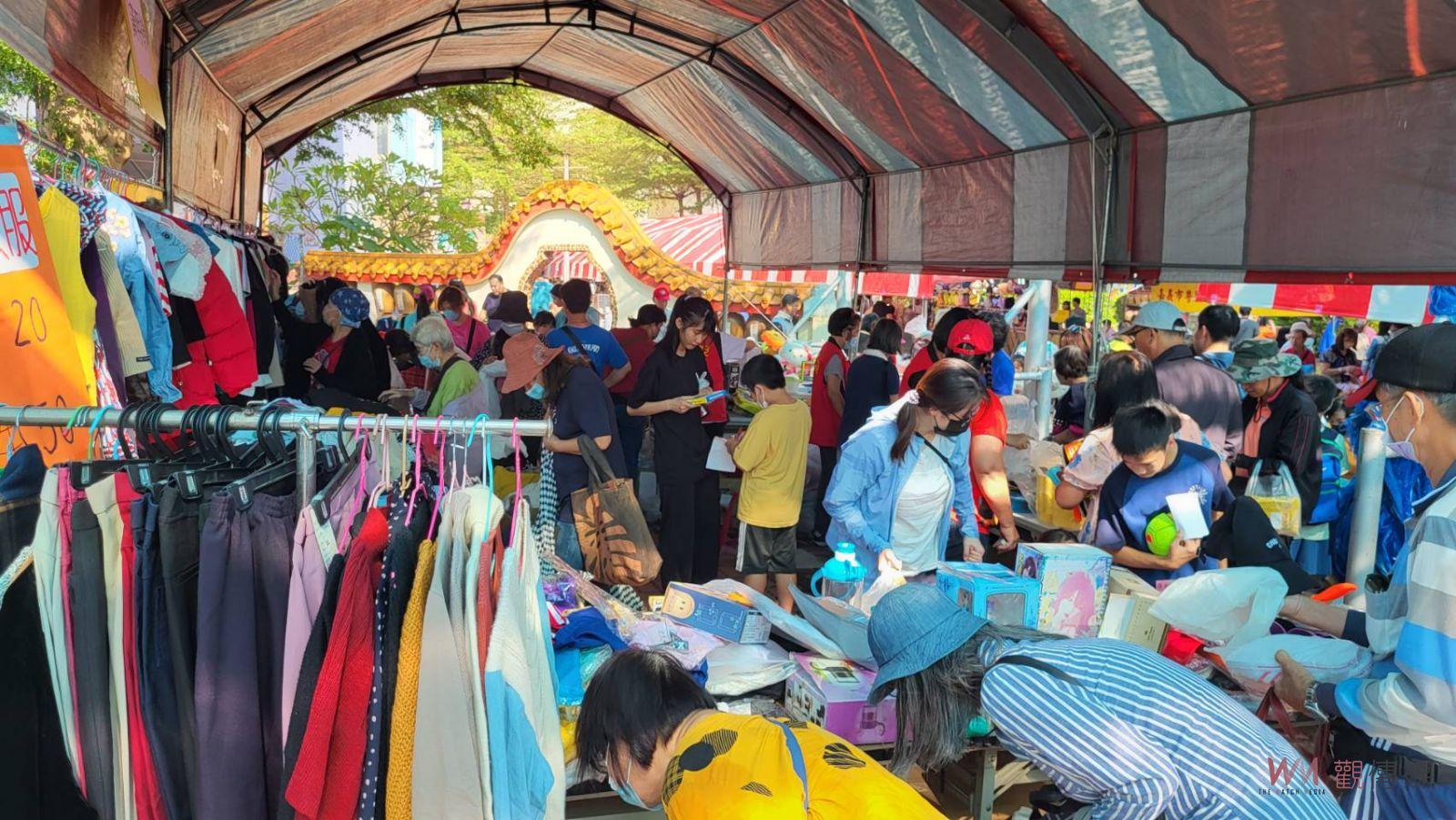 若竹兒園遊會人潮爆滿 甕酒12萬拍出助弱勢 - https://www.watchmedia01.com