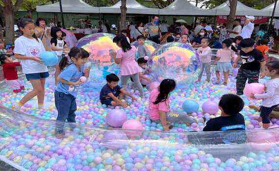 台中市民野餐日豐洲公園熱鬧登場　經發局與數百民眾品咖、放電 - https://www.watchmedia01.com