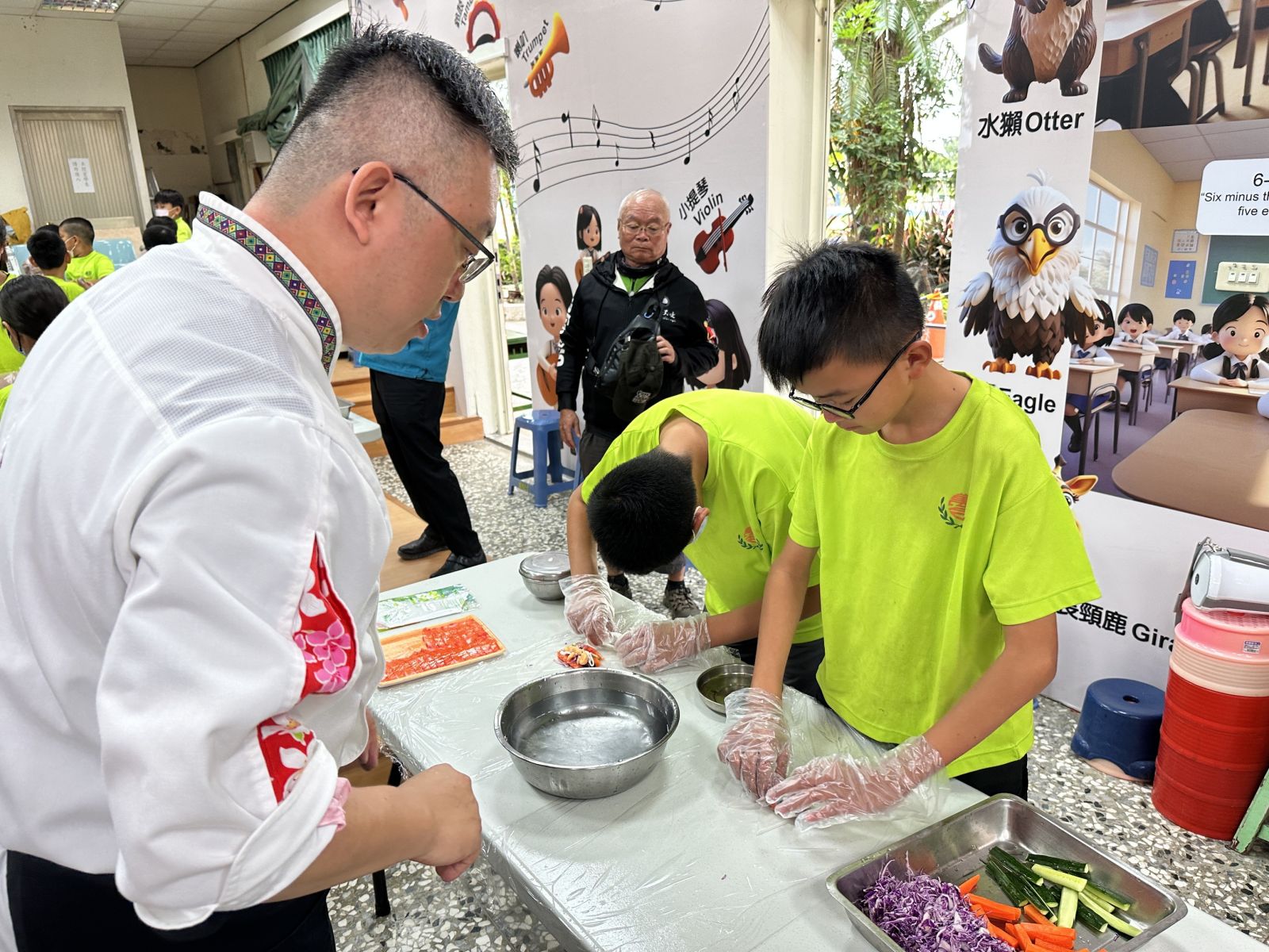 小星廚環台活動來萬合國小　學生與五星級主廚共煮美味 - https://www.watchmedia01.com