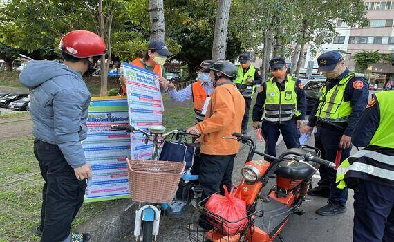 微型電動二輪車11/30起掛牌上路　中市警局提醒：五要四不守則 - https://www.watchmedia01.com