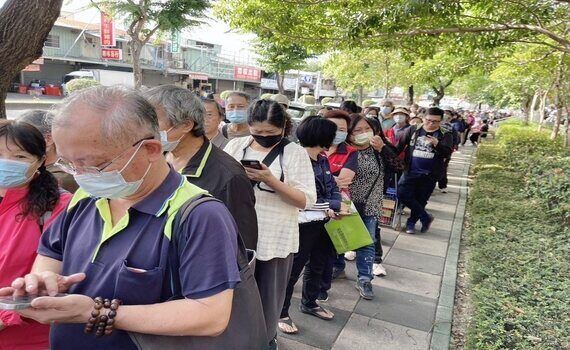 現金放大術！台中物調券今11/21開跑　各場域人潮湧現快速領取 - https://www.watchmedia01.com