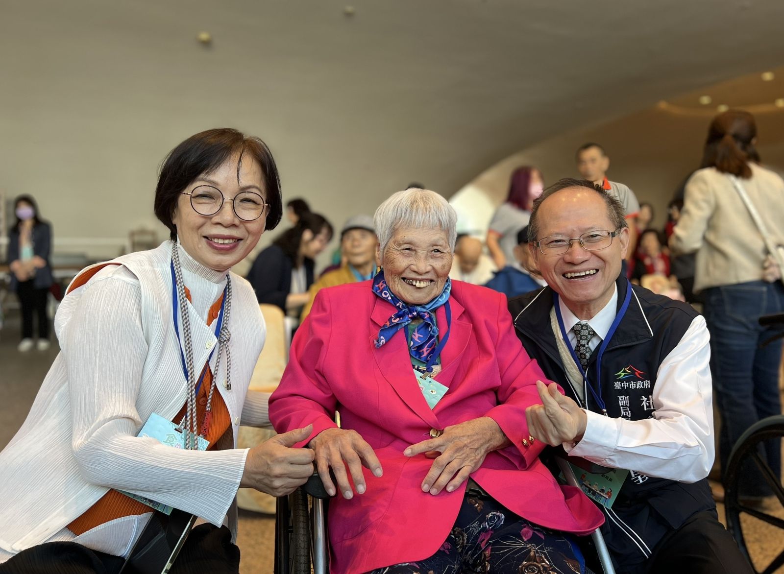 無管一身輕！ 中市社會局邀長輩台中國家歌劇院吃飯打卡 - https://www.watchmedia01.com