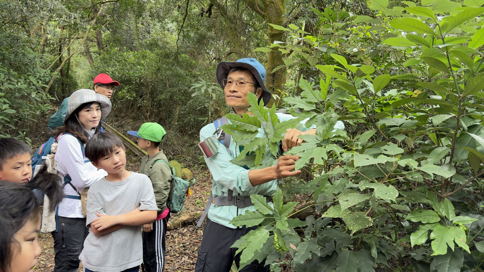 （有影片）／香田國小小四生挑戰三員縱走　體驗山野教育與自然環境挑戰 - https://www.watchmedia01.com