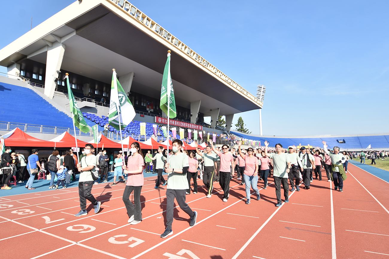 （有影片）／年終獎金不讓人失望！彰基運動會與園遊會 吸引熱鬧人潮 - https://www.watchmedia01.com