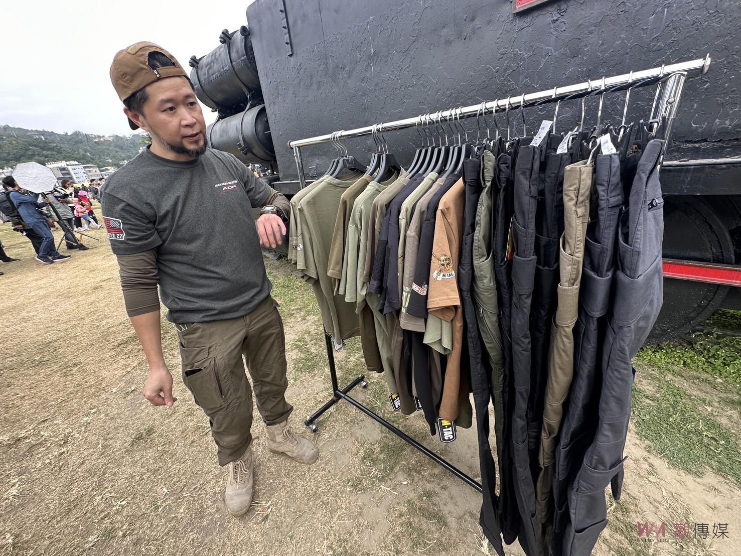 最新！萬人朝聖　高雄哈瑪星鐵道園區上演動漫軍武戰紀　戰搜直升機、裝甲車威風助陣 - https://www.watchmedia01.com