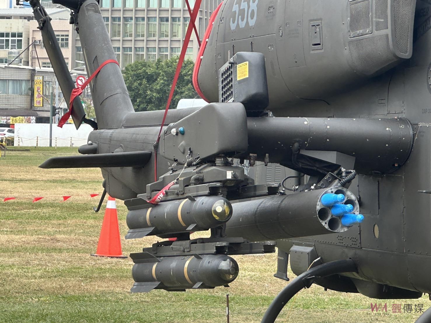 最新！萬人朝聖　高雄哈瑪星鐵道園區上演動漫軍武戰紀　戰搜直升機、裝甲車威風助陣 - https://www.watchmedia01.com