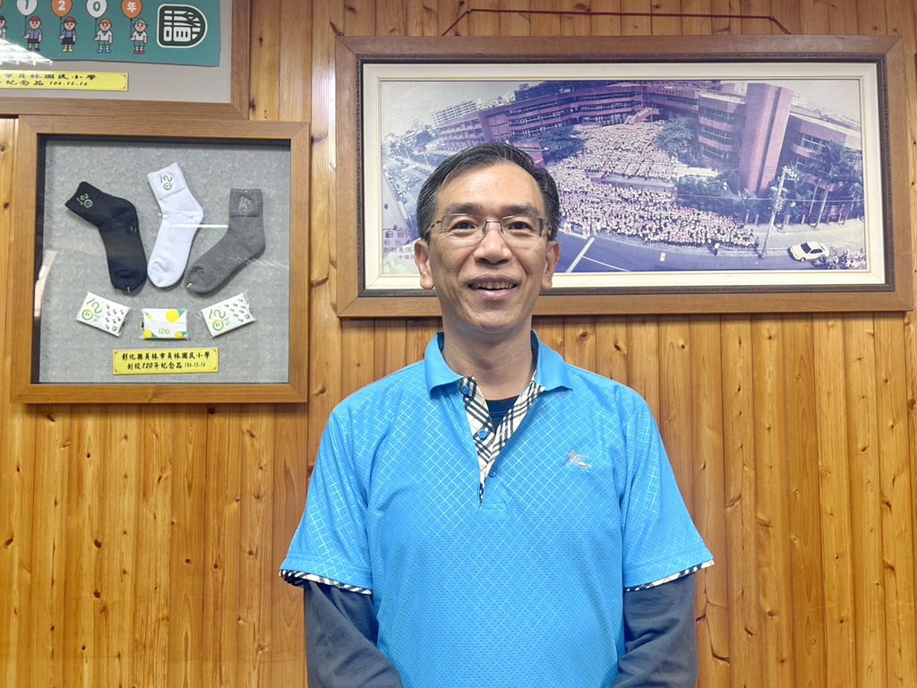 員林國小校慶不忘愛的教育 學長姐校服傳承學弟妹給善的校園滿滿溫暖 - https://www.watchmedia01.com