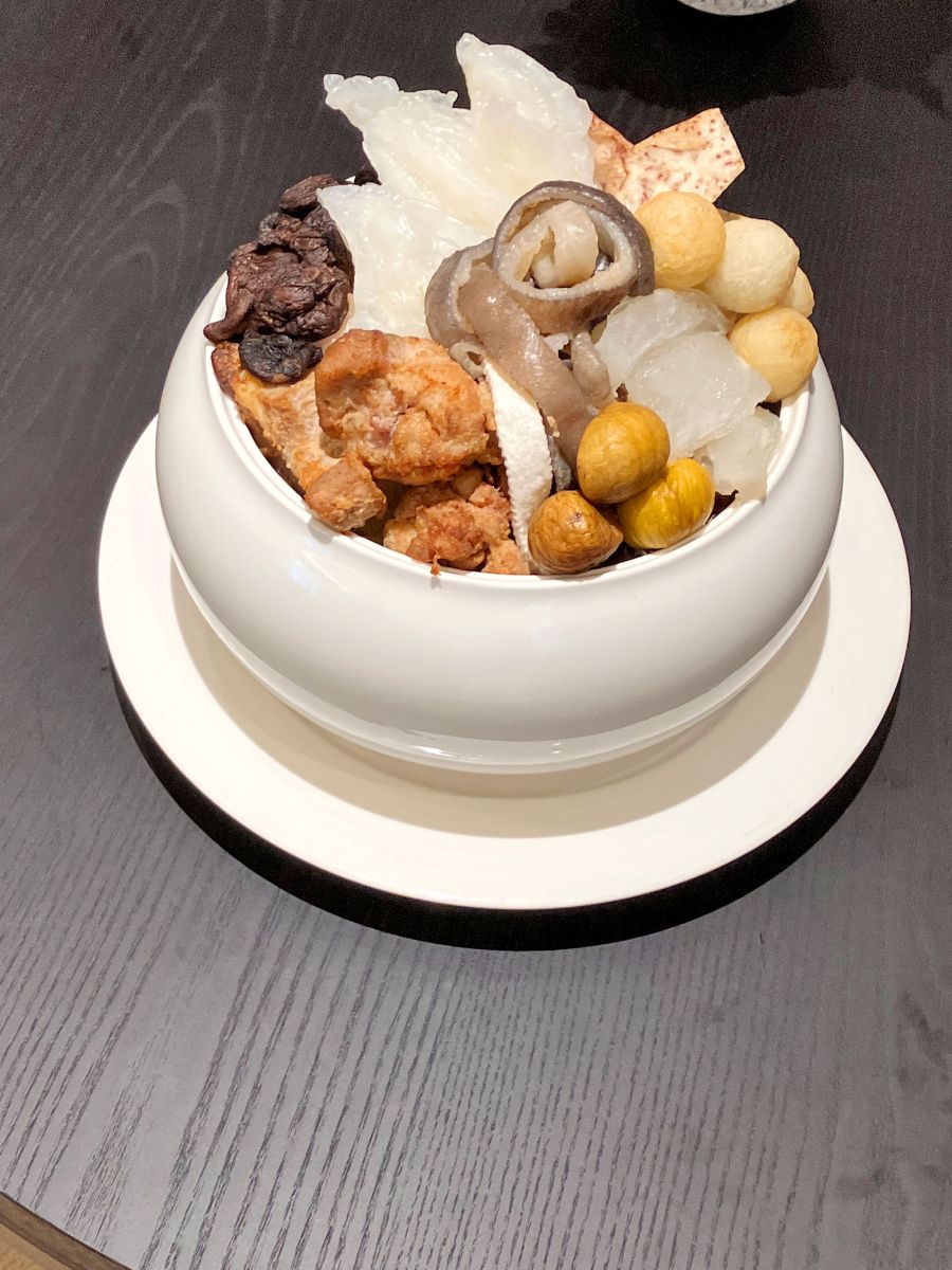 金蛇納財 共慶新春！ 汐止福泰大飯店除夕圍爐年菜與尾牙春酒套餐現正開賣 - https://www.watchmedia01.com