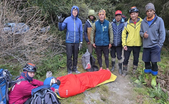 申請獨攀又釀禍！南投八通關古道4警消摸黑上山救援 - https://www.watchmedia01.com