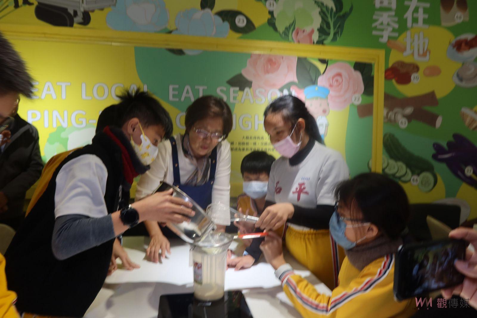 （有影片）／好蛋的進擊　縣長媽媽帶學童製作雞蛋布丁　推廣食農教育 - https://www.watchmedia01.com