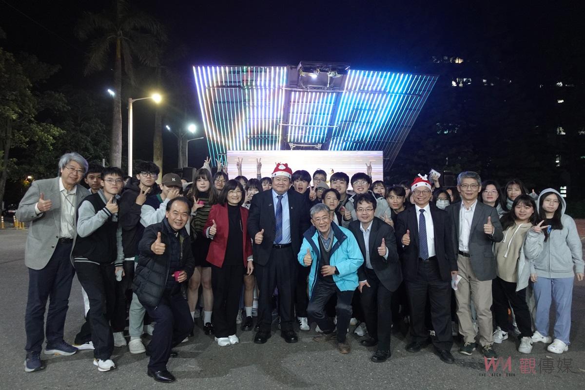 耶誕點燈溫馨祝福 中國醫藥大學北港分部師生歲末呷辦桌唱歌表演同歡樂 - https://www.watchmedia01.com