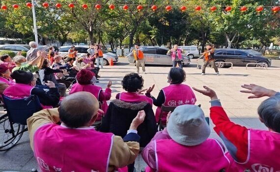 體驗在地文化與自然之美　中臺科大謙和賀日照中心帶領長輩走訪社區 - https://www.watchmedia01.com