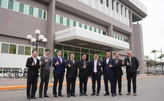 興大獲教育部經費補助　體育館兩側外牆及羽球場整修竣工典禮 - https://www.watchmedia01.com