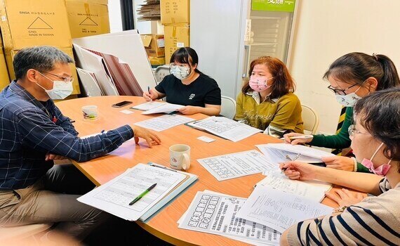 推動企業輔導有成　中市勞工局攜手企業共創中高齡友善幸福職場 - https://www.watchmedia01.com