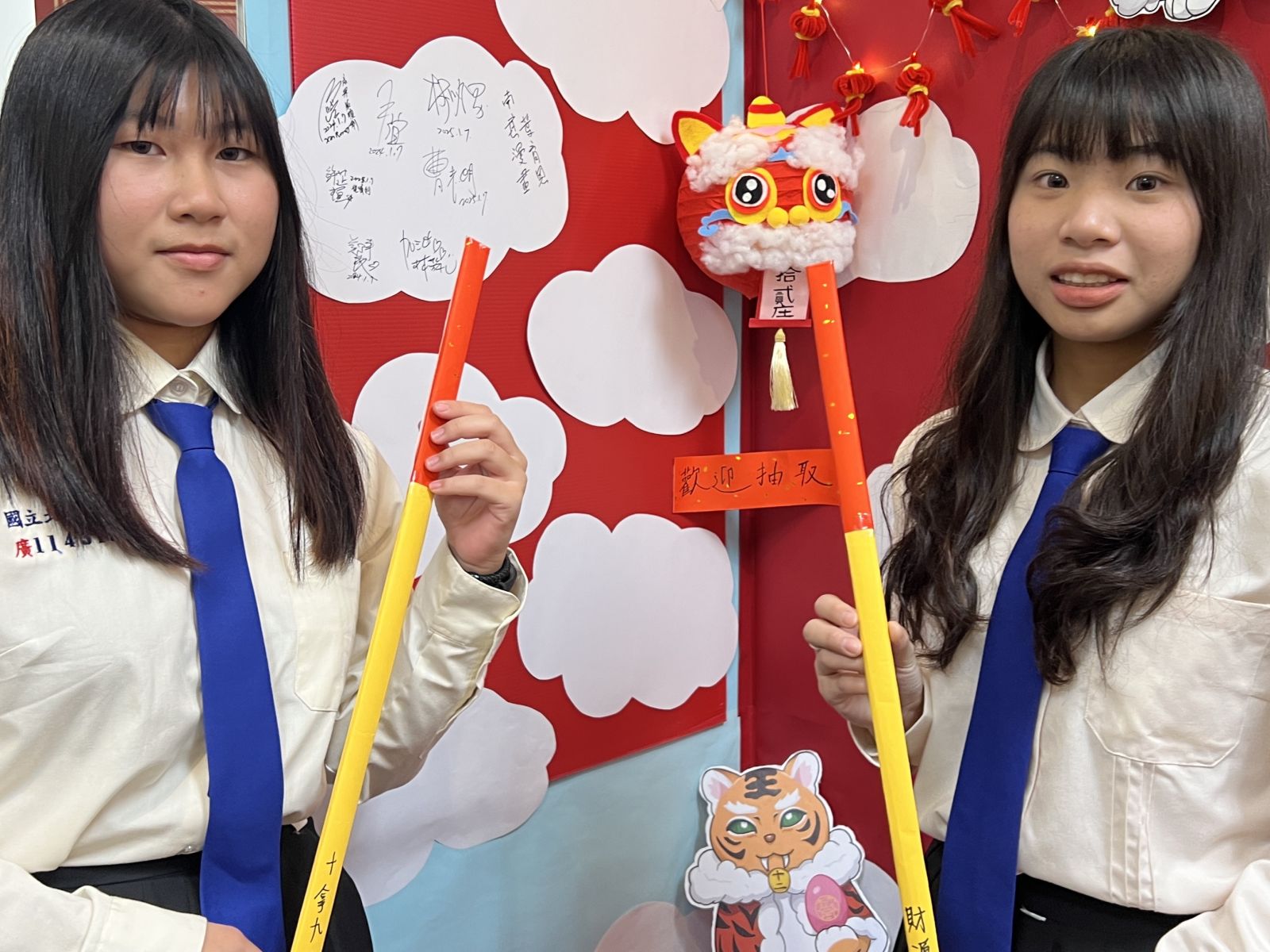 （有影片）／北斗家商「痕跡」畢業成果　展示廣告設計科學生創意與實力 - https://www.watchmedia01.com
