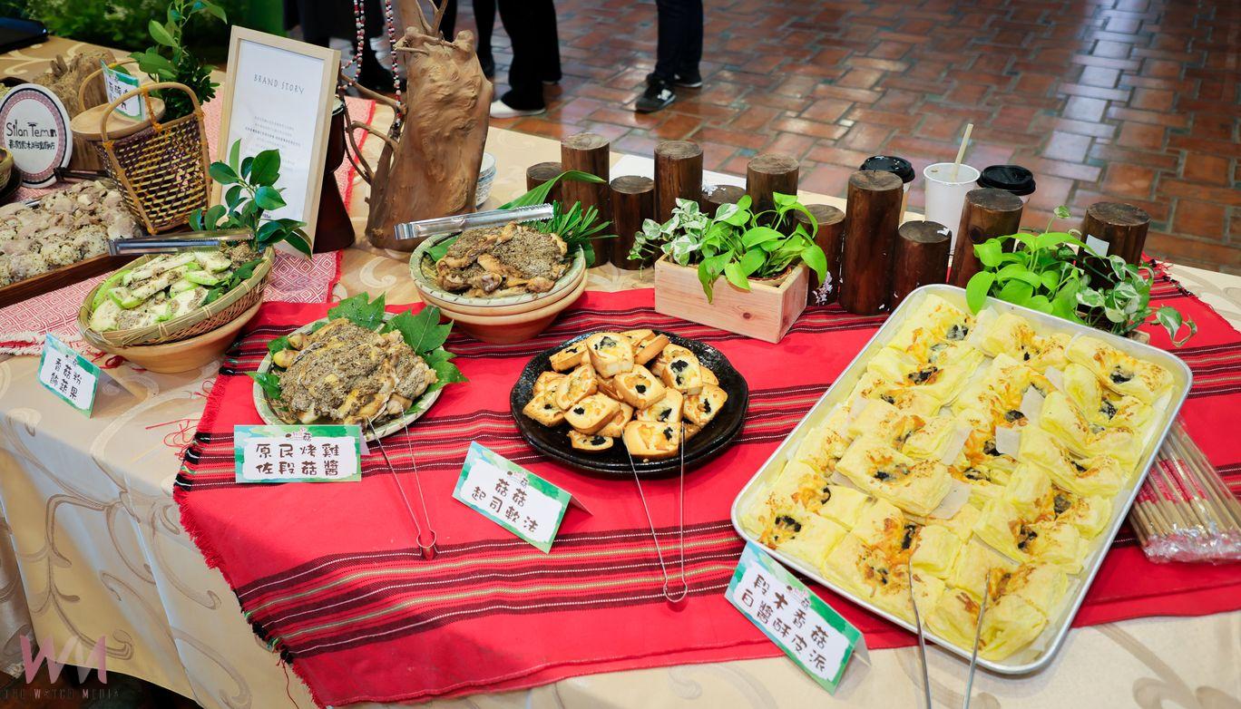 行銷南澳段木香菇 黑白大廚撩落去 - https://www.watchmedia01.com