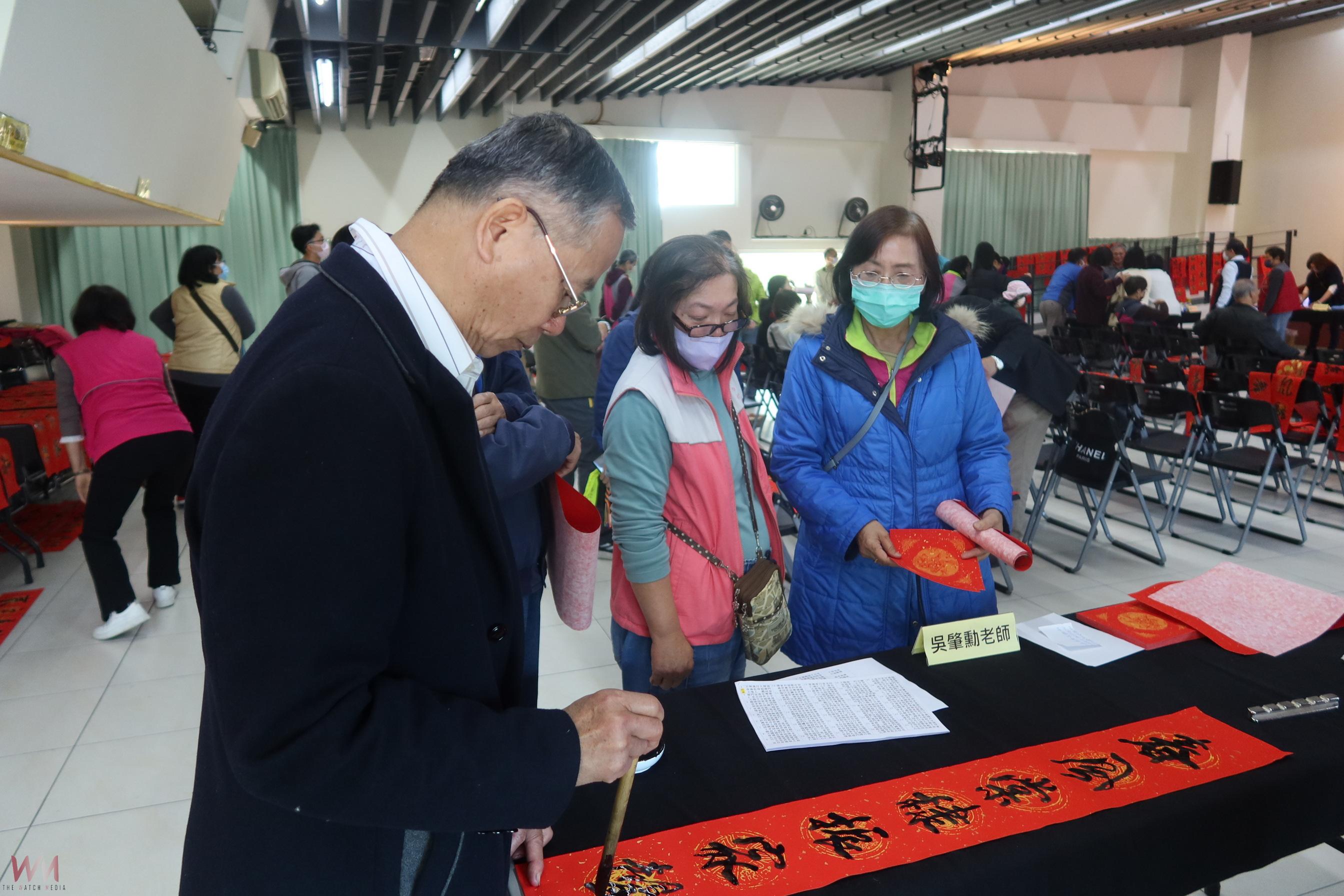 （有影片）飄墨香！彰化美學館春節揮毫活動　祝福蛇年幸福安康 - https://www.watchmedia01.com