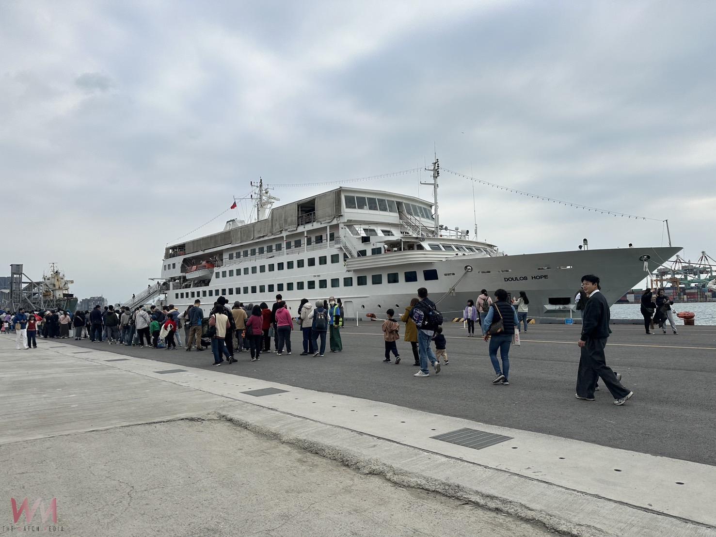 世界最大海上圖書館 喜見「好繪芽」得獎作品 高市圖贈書「望僕號」展現台灣創作能量 - https://www.watchmedia01.com