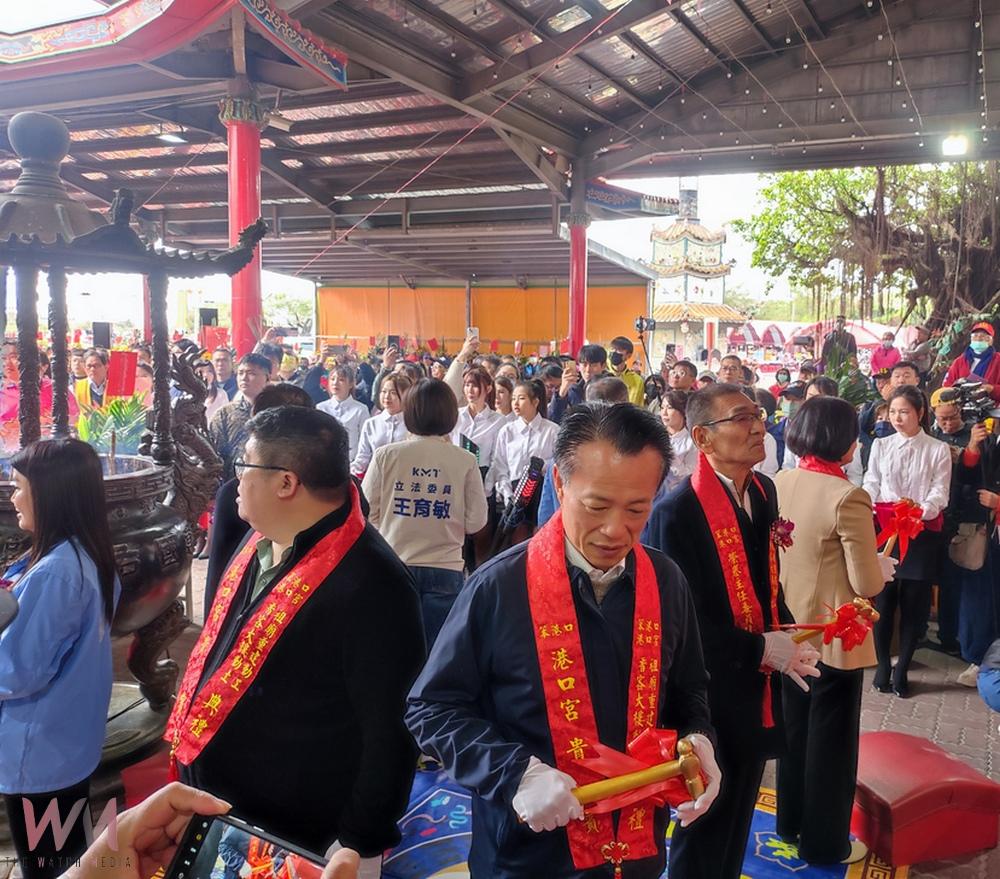 港口宮是全台灣歷史最悠久的民間媽祖廟，儀式完全依照906年前的西元1122年奉旨起駕的傳統。(圖/記者任禮清攝)