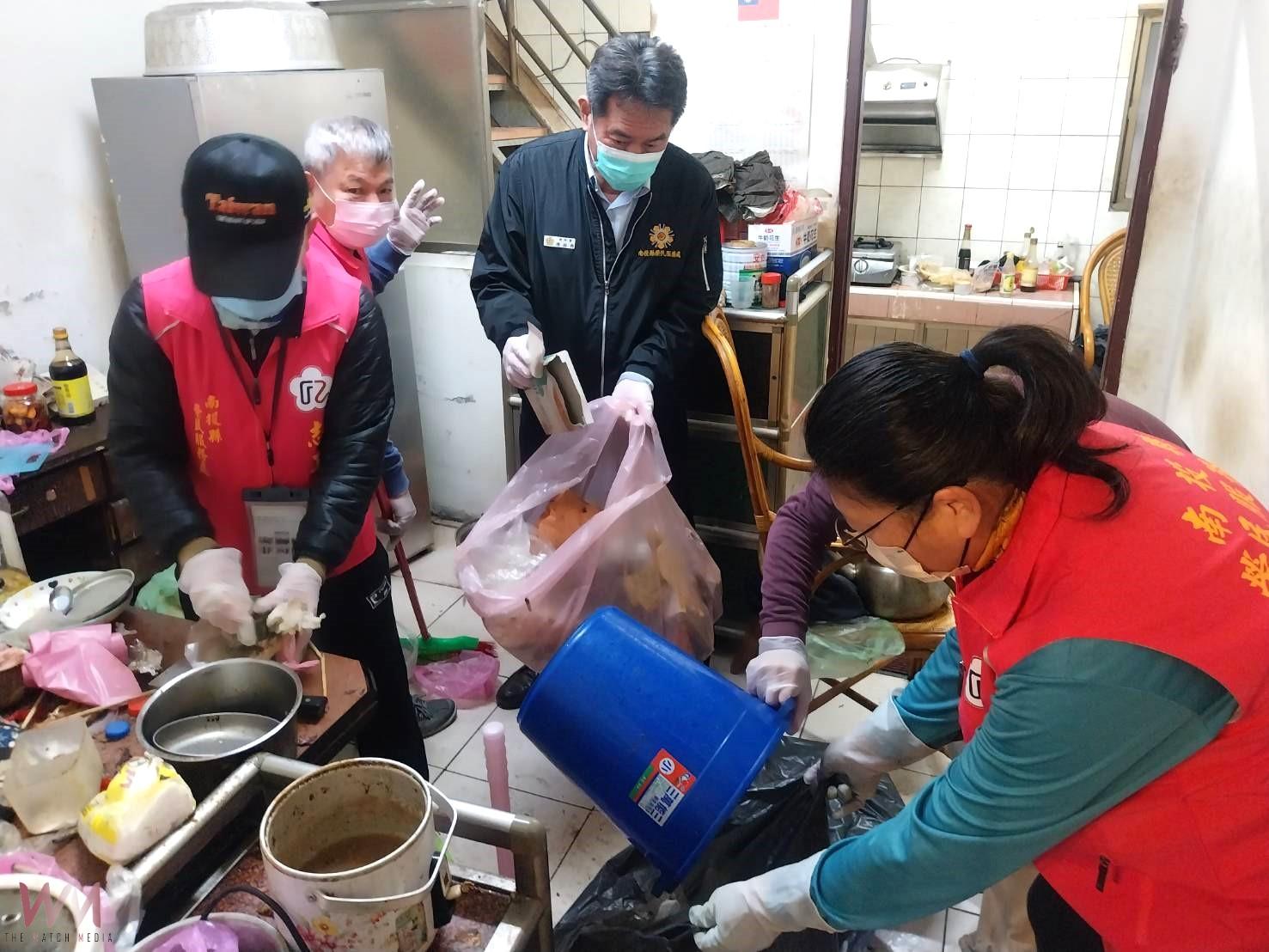 南投縣榮服處榮欣志工隊 除舊佈新、與榮民眷長輩溫馨圍爐 - https://www.watchmedia01.com