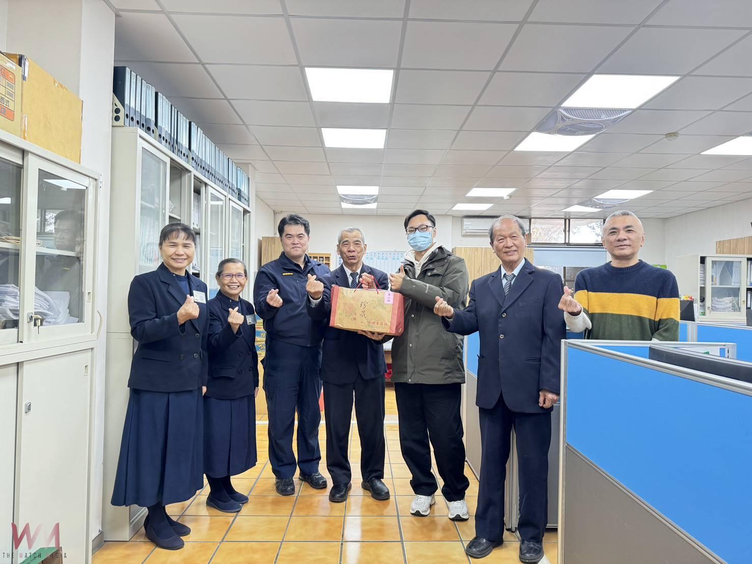 蛇我其誰！慈濟暖警心 春節慰問虎尾警分局 - https://www.watchmedia01.com
