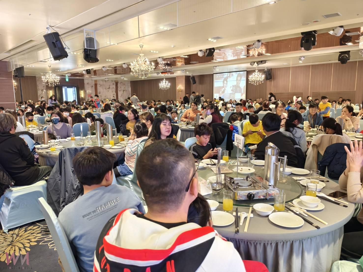（有影片）／佛心！彰化寒冬送暖圍爐百桌　弱勢民眾感受春節溫馨 - https://www.watchmedia01.com