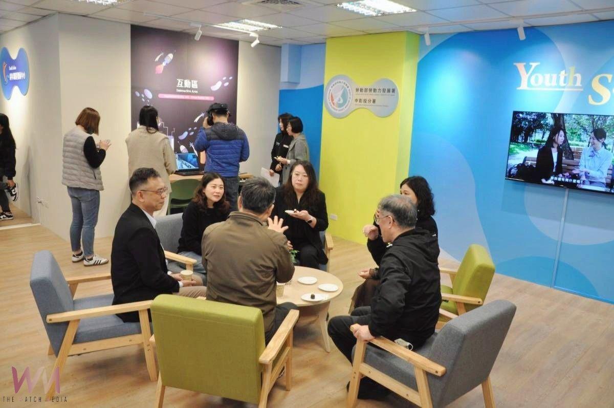 職涯導航新地標　中臺科大Youth Salon旗艦館正式啟用 - https://www.watchmedia01.com