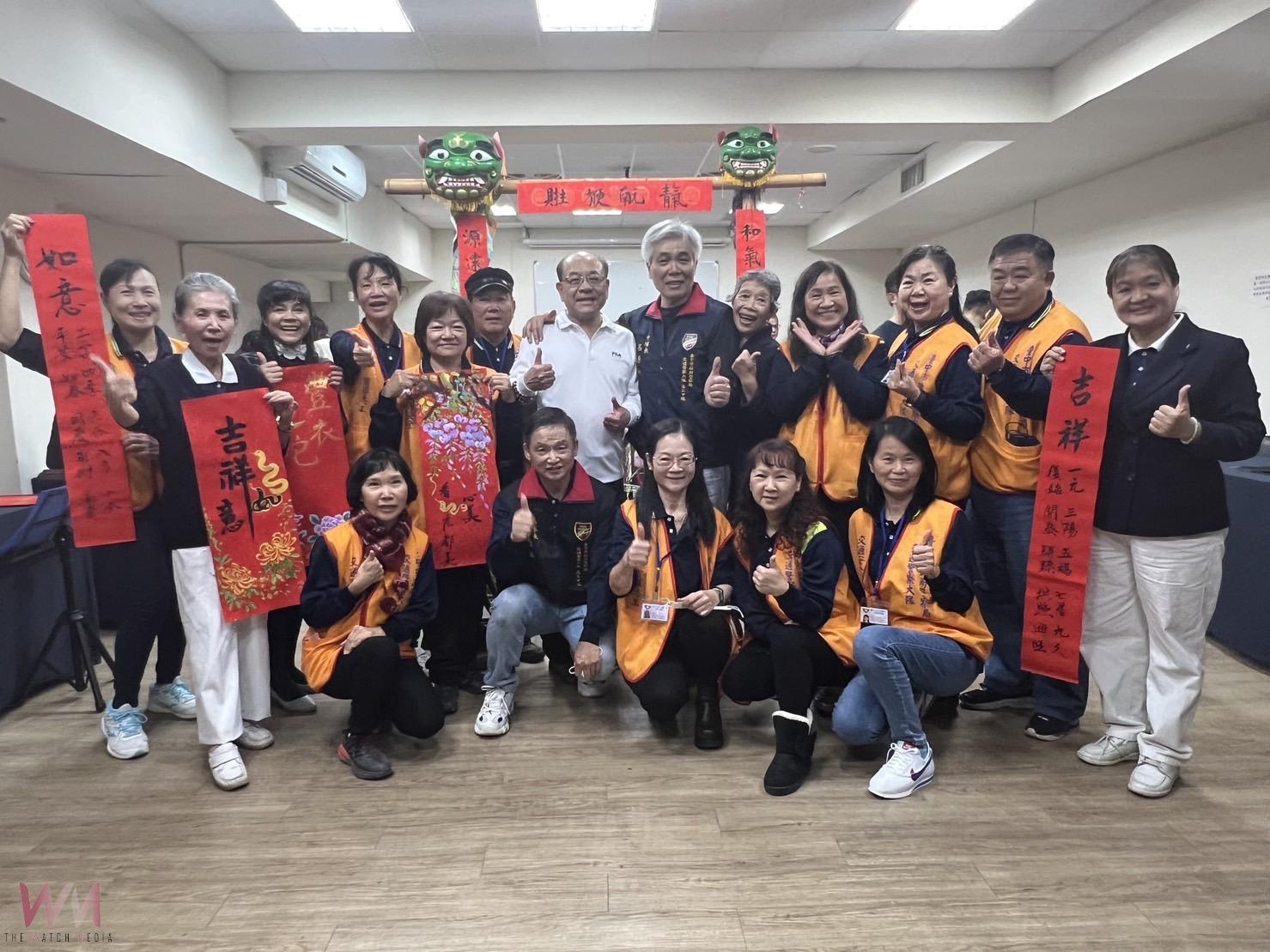 2025蛇年揮毫贈春聯　中市警交大結合交通安全宣導活動 - https://www.watchmedia01.com