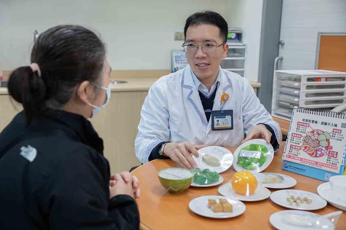 農曆過年美食當前 陽交大附醫教您辨識地雷食物 - https://www.watchmedia01.com