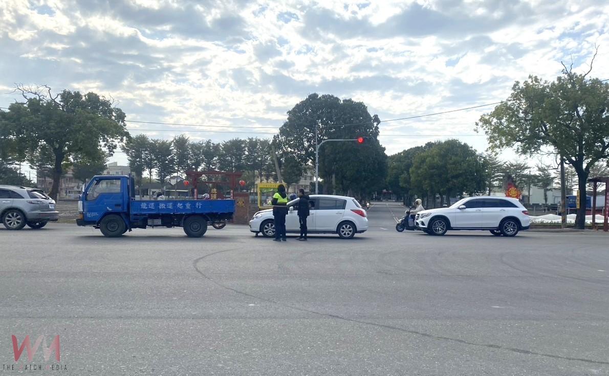 春節尖峰車流遇事故　西螺警方迅速排除交通險阻 - https://www.watchmedia01.com
