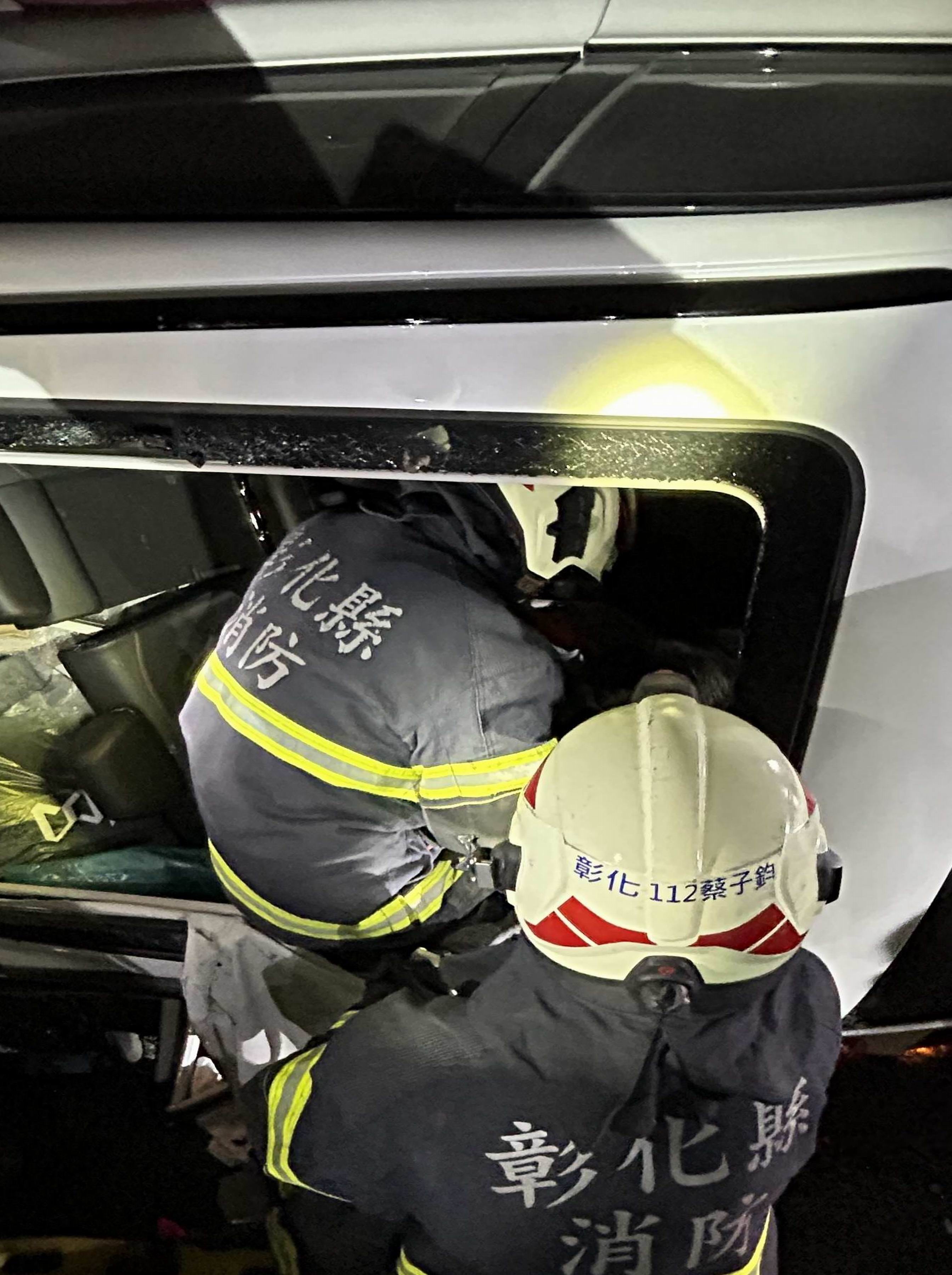 驚悚！國道1號彰化段4車連環撞 1死5傷 - https://www.watchmedia01.com
