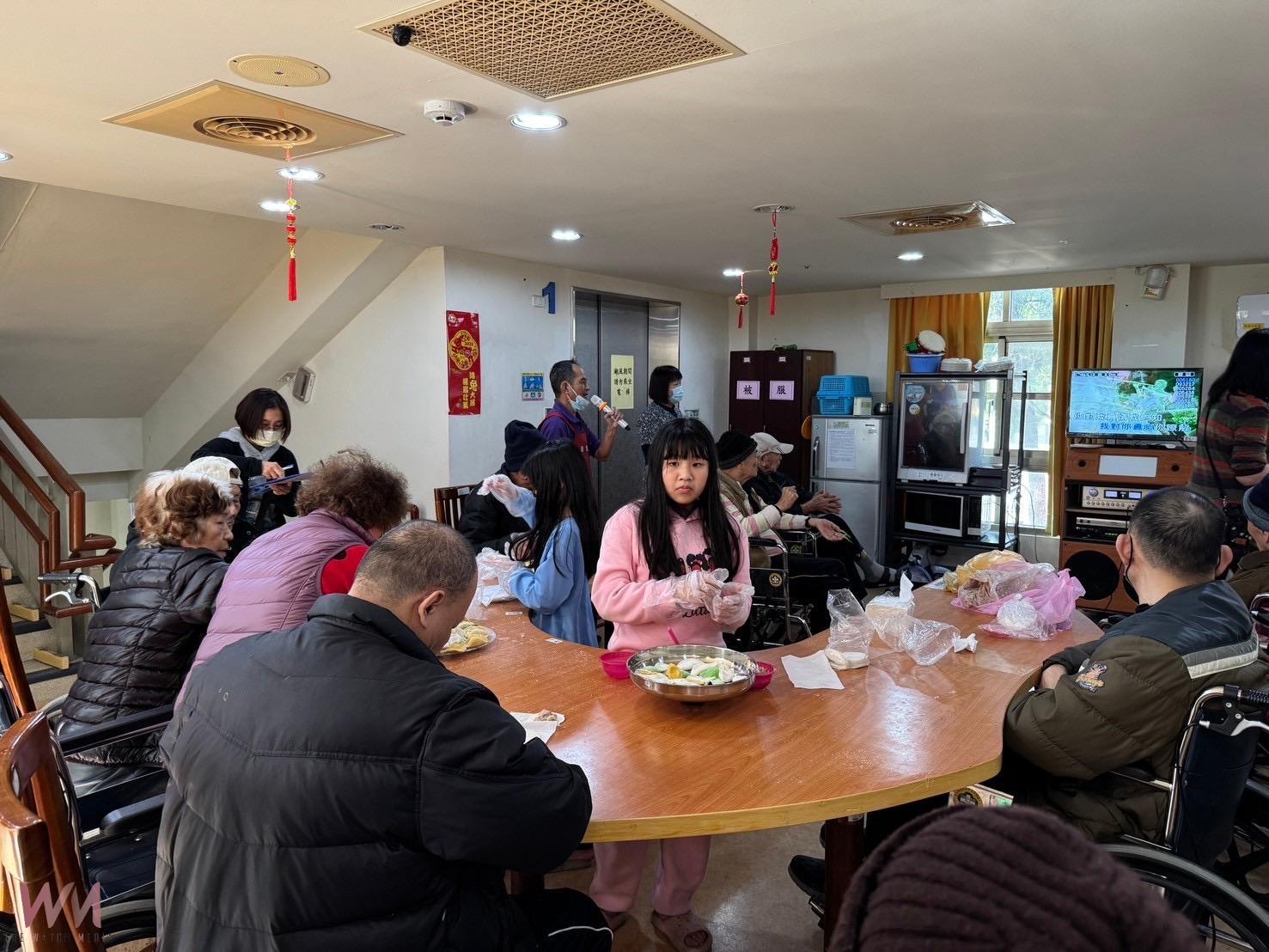 （有影片）／餃子象元寶　彰化榮家新春包餃子　長輩同樂慶新年 - https://www.watchmedia01.com