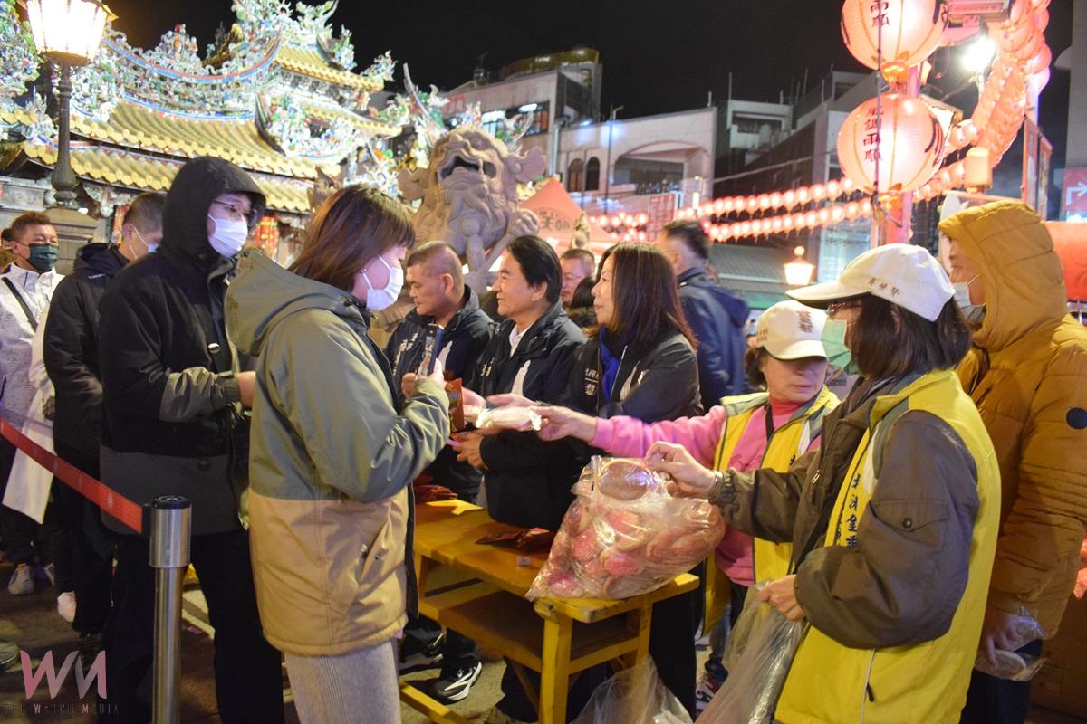 北港朝天宮開廟門迎新年 送福袋抽黃金媽祖 - https://www.watchmedia01.com