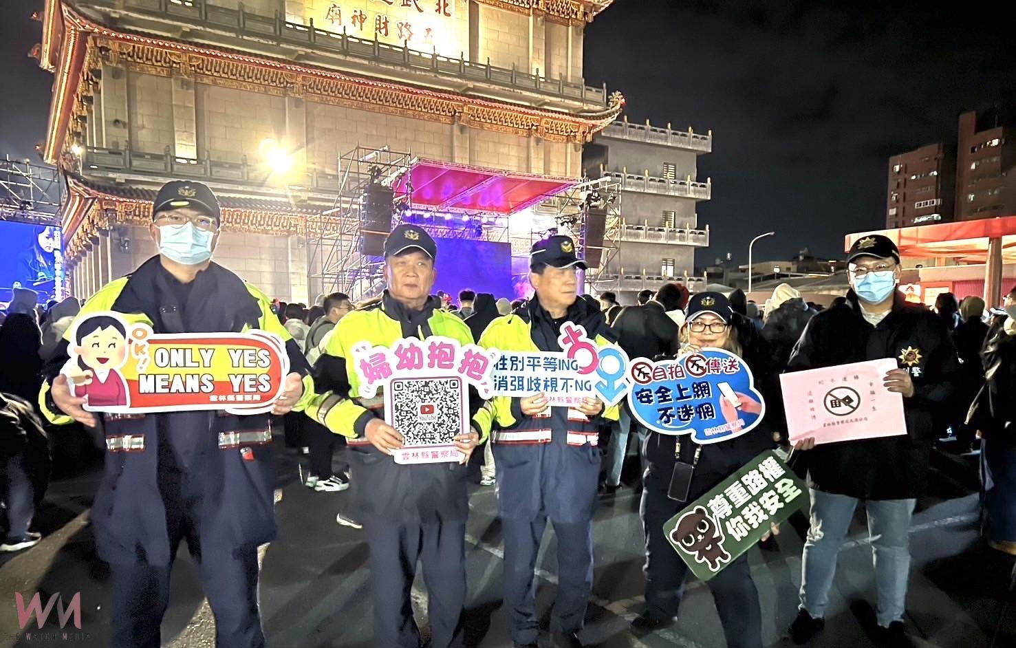 北港武德宮除夕夜湧人潮　警方總動員確保安全與順暢交通 - https://www.watchmedia01.com