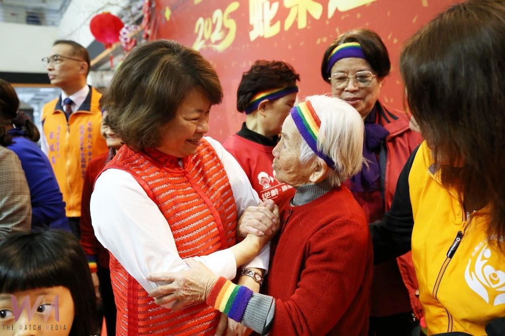 嘉市新春展活力　黃敏惠市長帶跳「Team Chiayi」迎新年慶開工 - https://www.watchmedia01.com