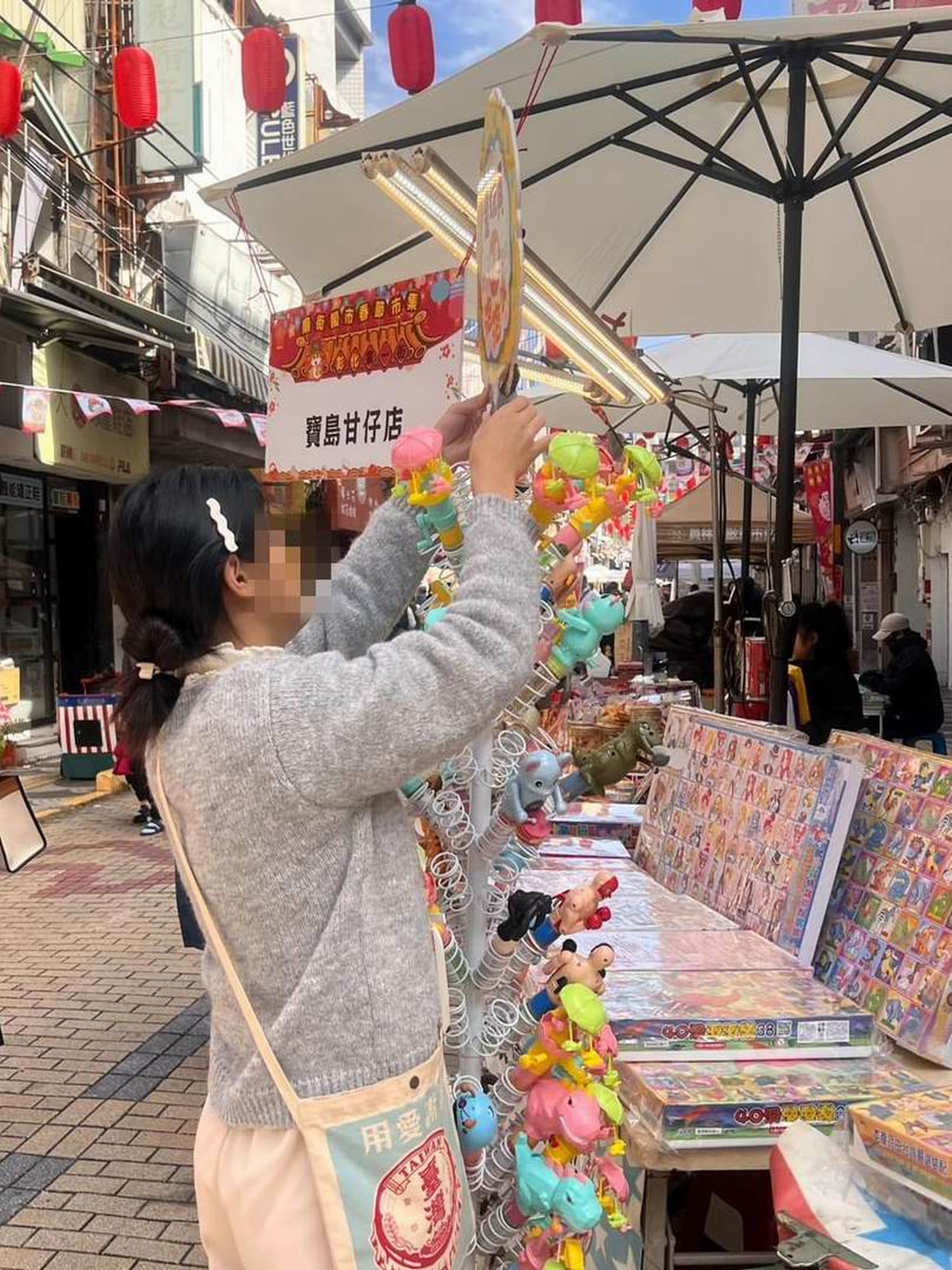 彰化市高二女生打工賺學費不幸遭竊　1萬7千元被竊 - https://www.watchmedia01.com