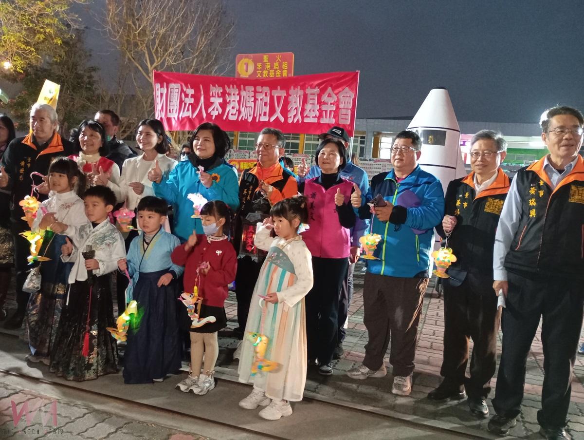 北港元宵燈會熱鬧登場！千人提燈踩街、花燈點亮小鎮宛如不夜城 - https://www.watchmedia01.com