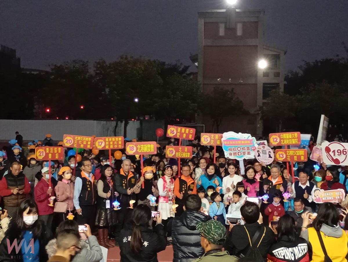 北港元宵燈會熱鬧登場！千人提燈踩街、花燈點亮小鎮宛如不夜城 - https://www.watchmedia01.com
