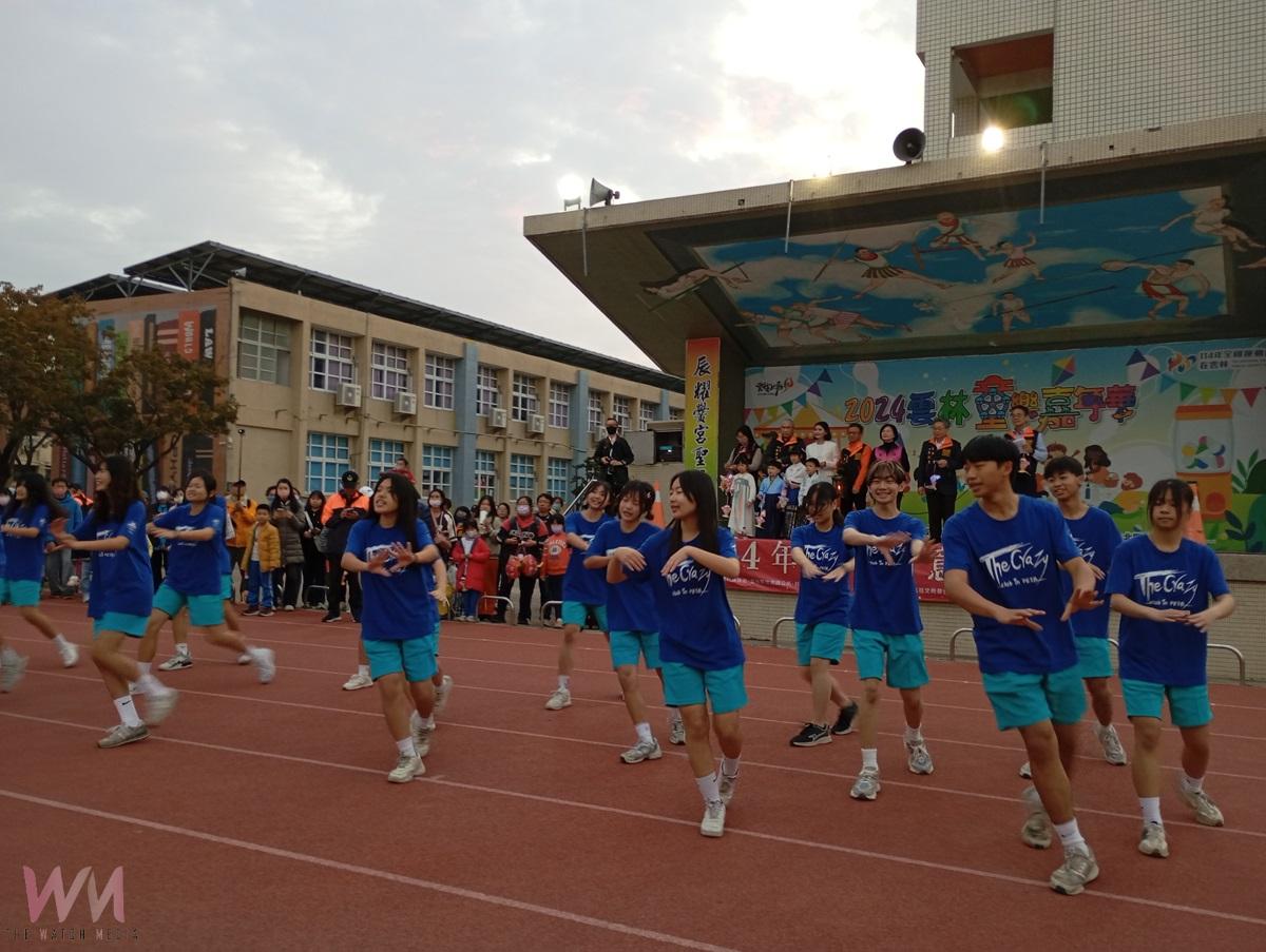 北港元宵燈會熱鬧登場！千人提燈踩街、花燈點亮小鎮宛如不夜城 - https://www.watchmedia01.com