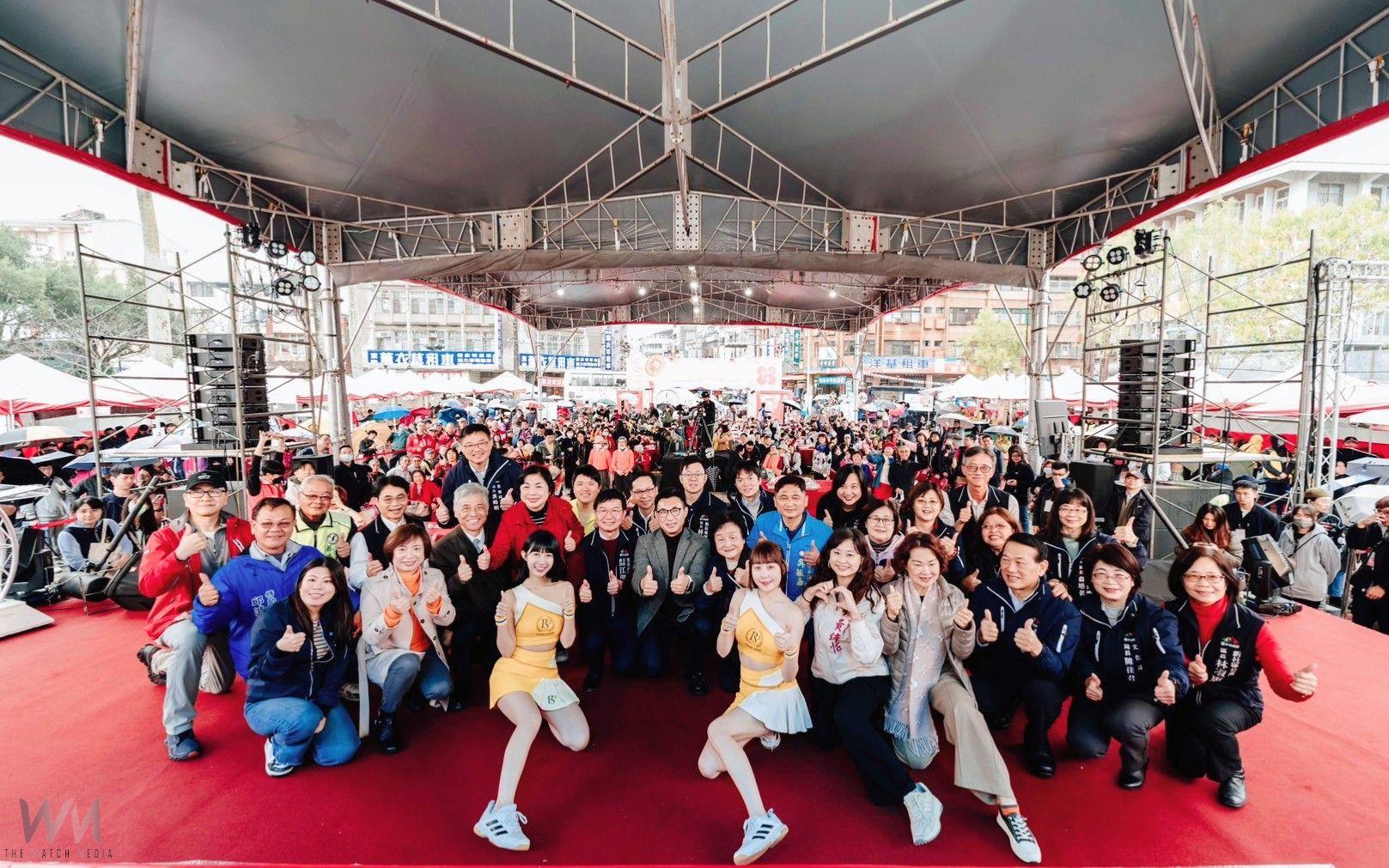 台中東勢新丁粄節盛大開幕 120斤超級新丁粄分送民眾 祝福好運一整年 - https://www.watchmedia01.com