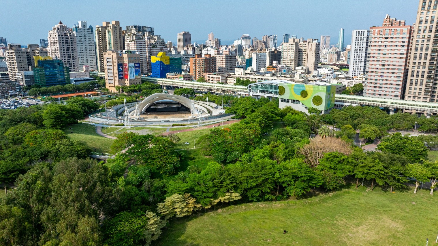 關稅戰股市震盪，房市穩健抗通膨！台中七期成置產、換屋首選！ - https://www.watchmedia01.com