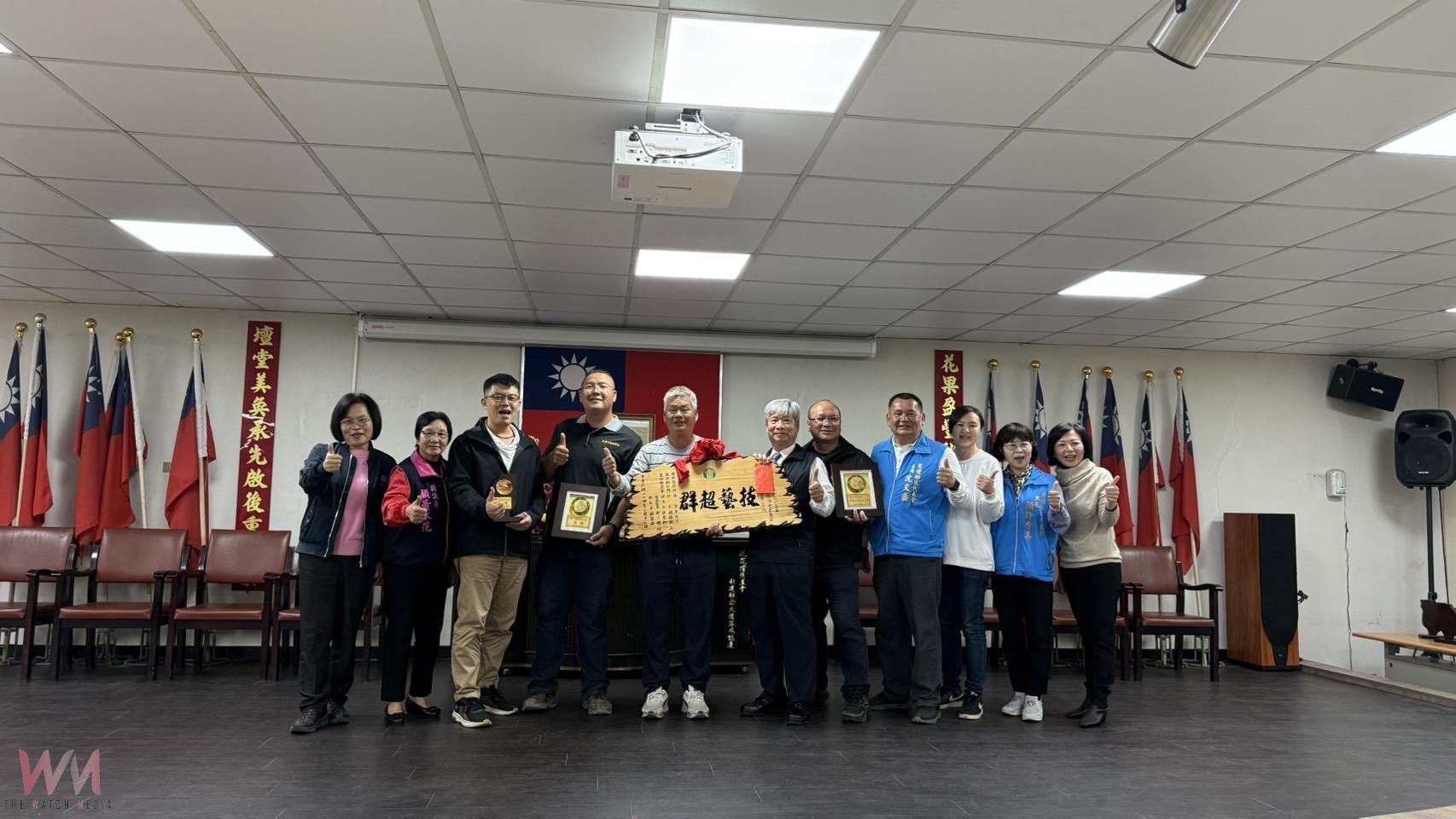 （有影片）／花壇農民節表揚38位優秀農民　蘇錦坤勇奪全國小果番茄季軍 - https://www.watchmedia01.com