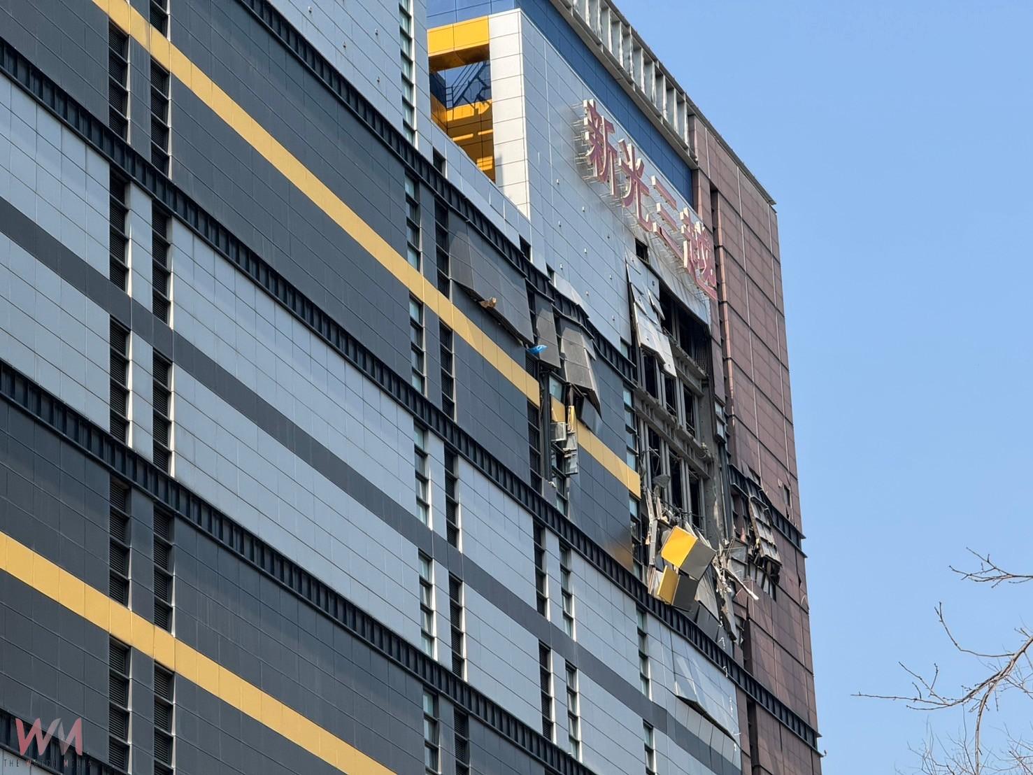 公安不容打折！新光三越外牆及附掛物仍有公安疑慮　中市府再次重罰30萬元 - https://www.watchmedia01.com