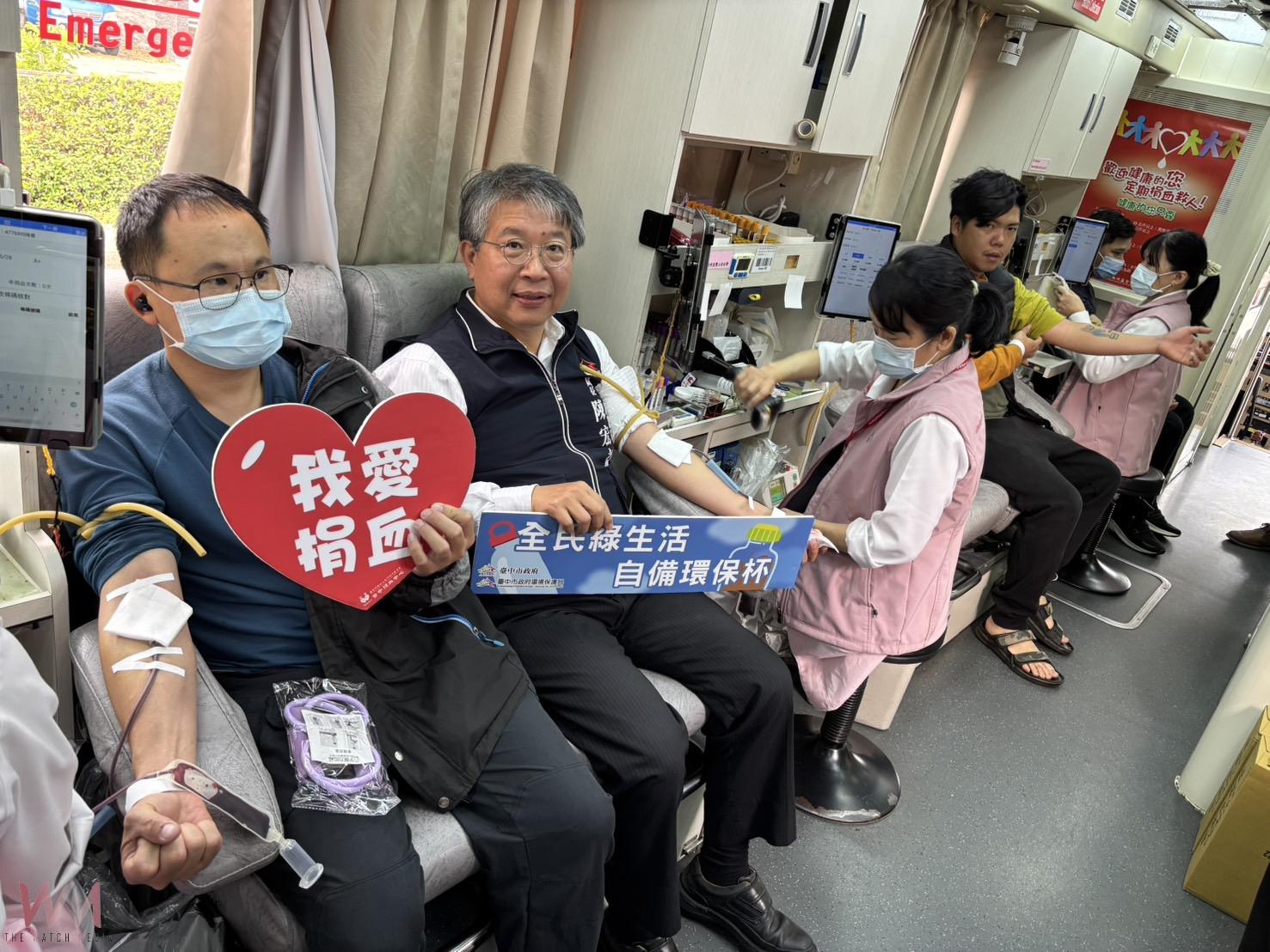 寒冬送暖獻愛心　中市環保局挽袖捐熱血並推廣資源回收兌換好康 - https://www.watchmedia01.com