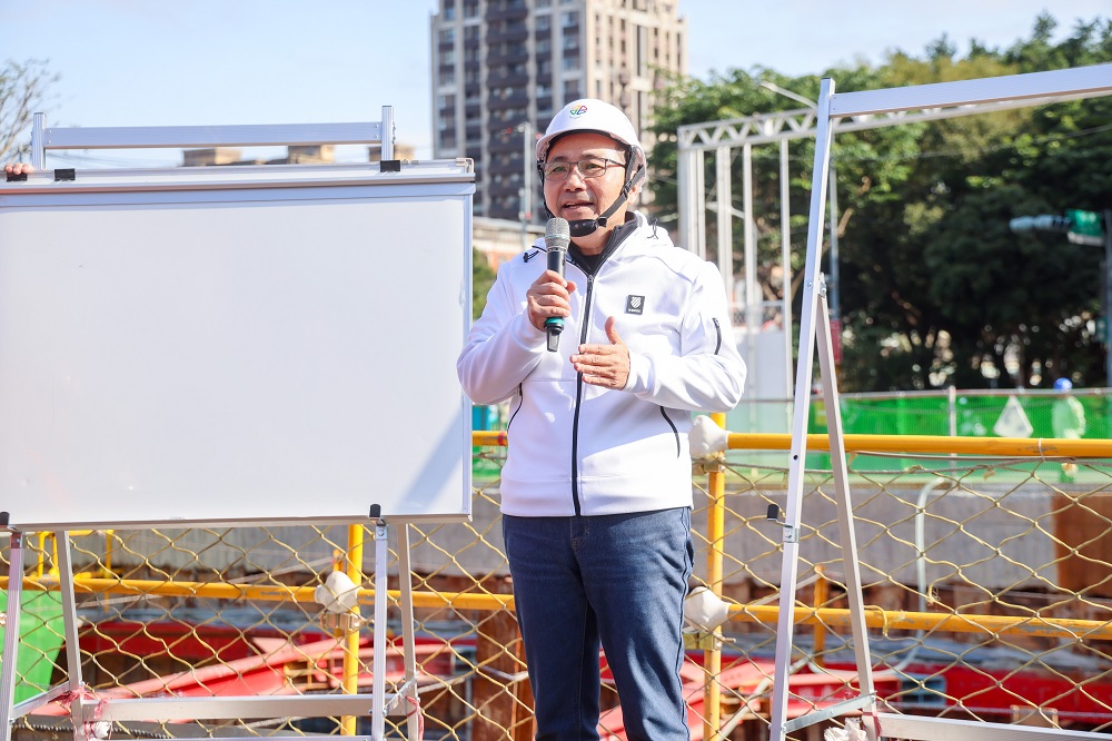 帶動全民運動風氣！侯友宜視察板橋第二國民運動中心工程 - https://www.watchmedia01.com